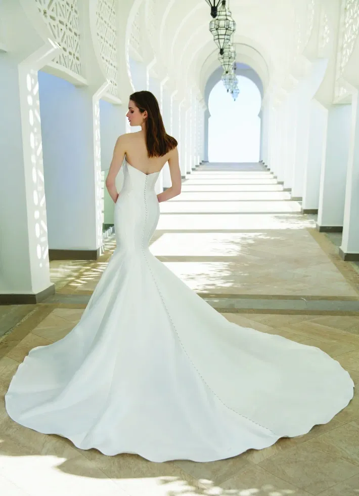 Chiffon sleep bij bruid