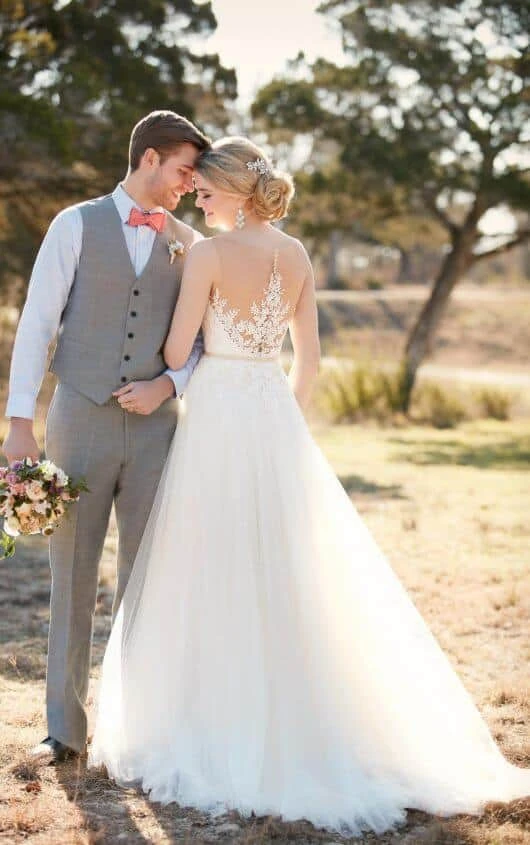 Essense of Australia, bruidsjurken, chic