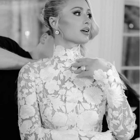 Paris Hilton bruidsjurk
