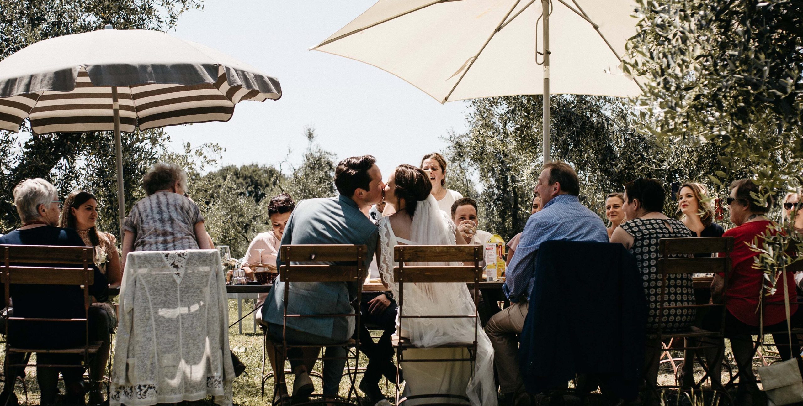 lunchen, gasten, feestelijk