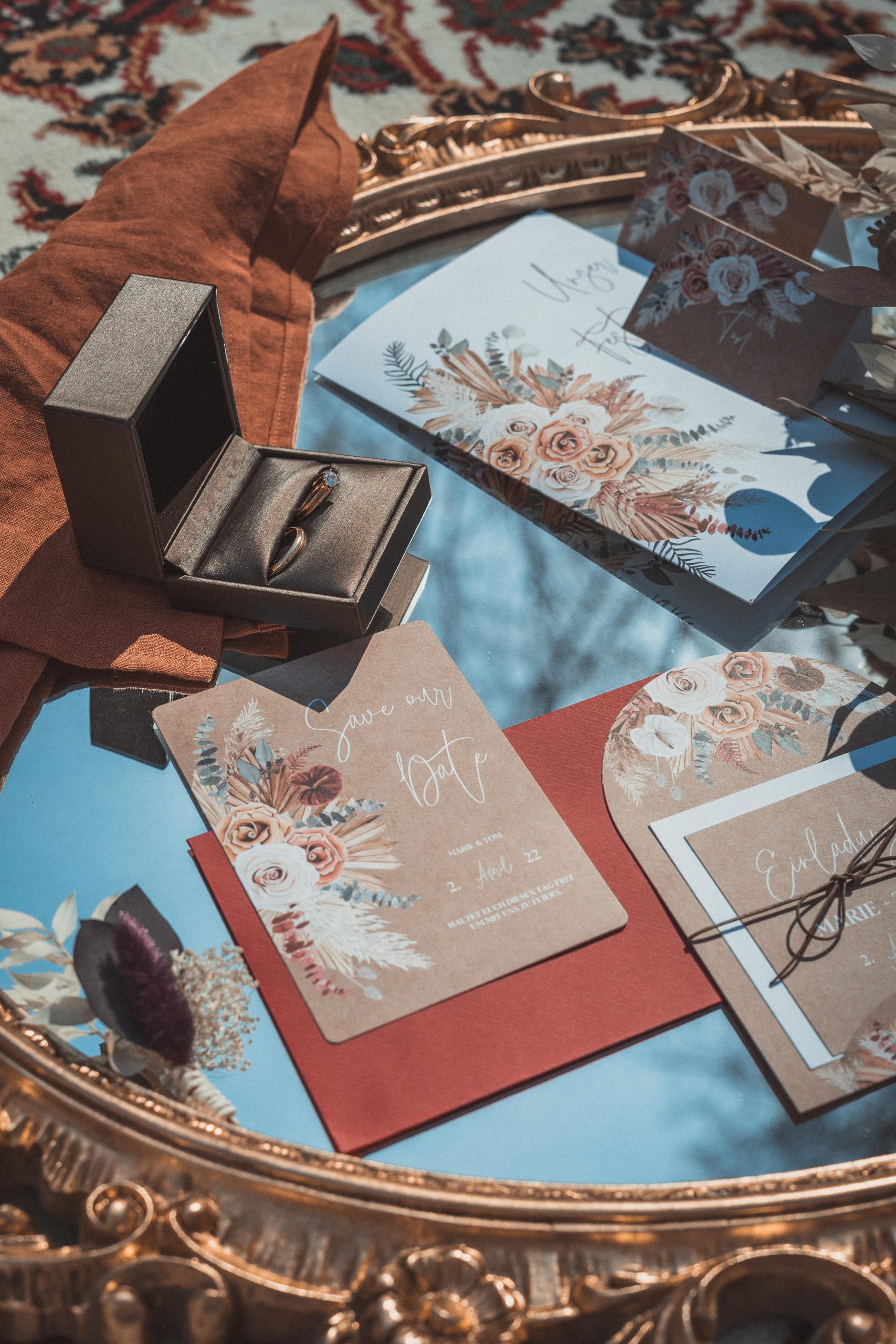 Uitnodigingen voor een huwelijk.