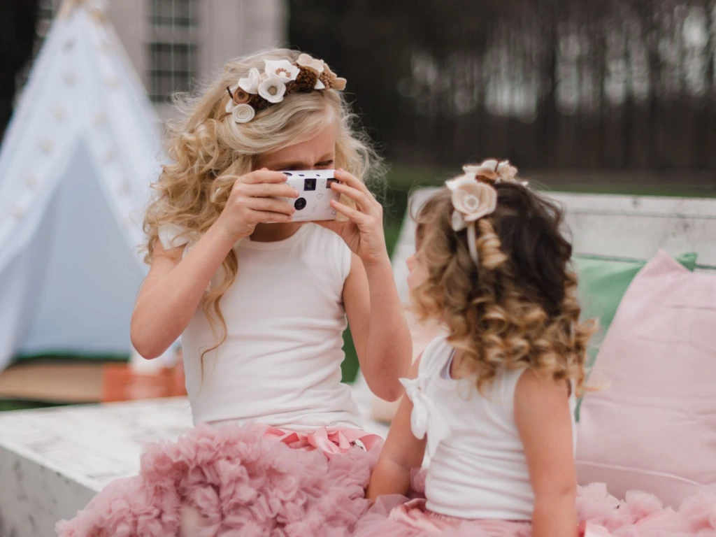 Kinderen op de bruiloft? Huur een bruiloft nanny Kinderen op de bruiloft? Huur een bruiloft nanny
