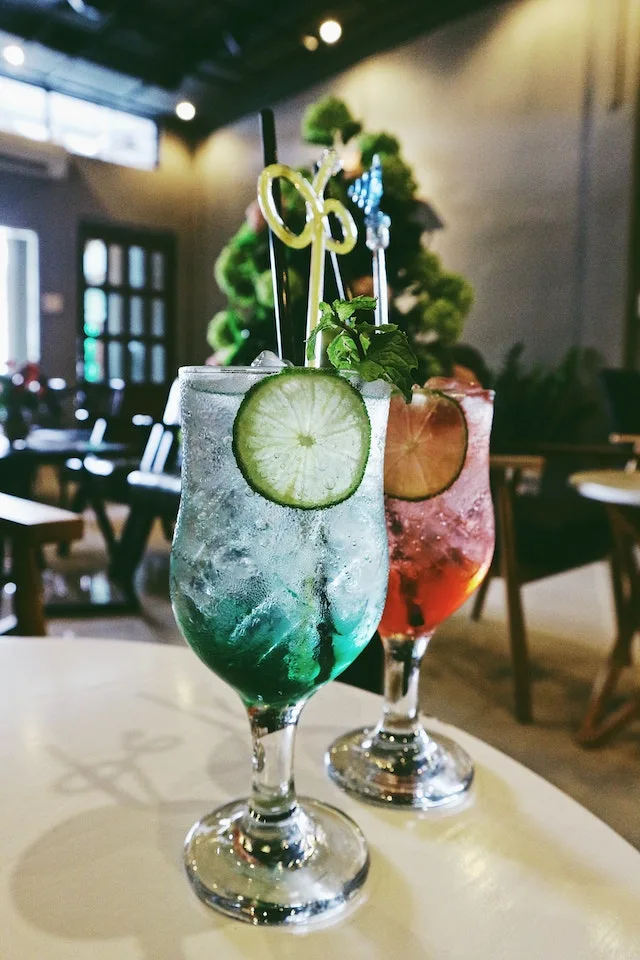 Groen en rood drankje