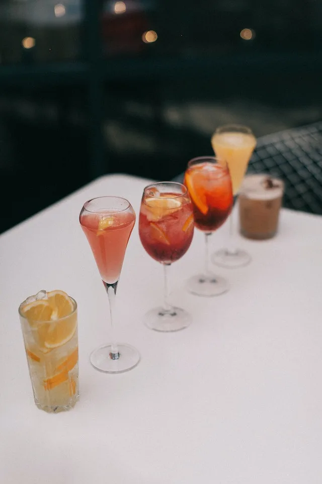 Verschillende drankjes op een rij