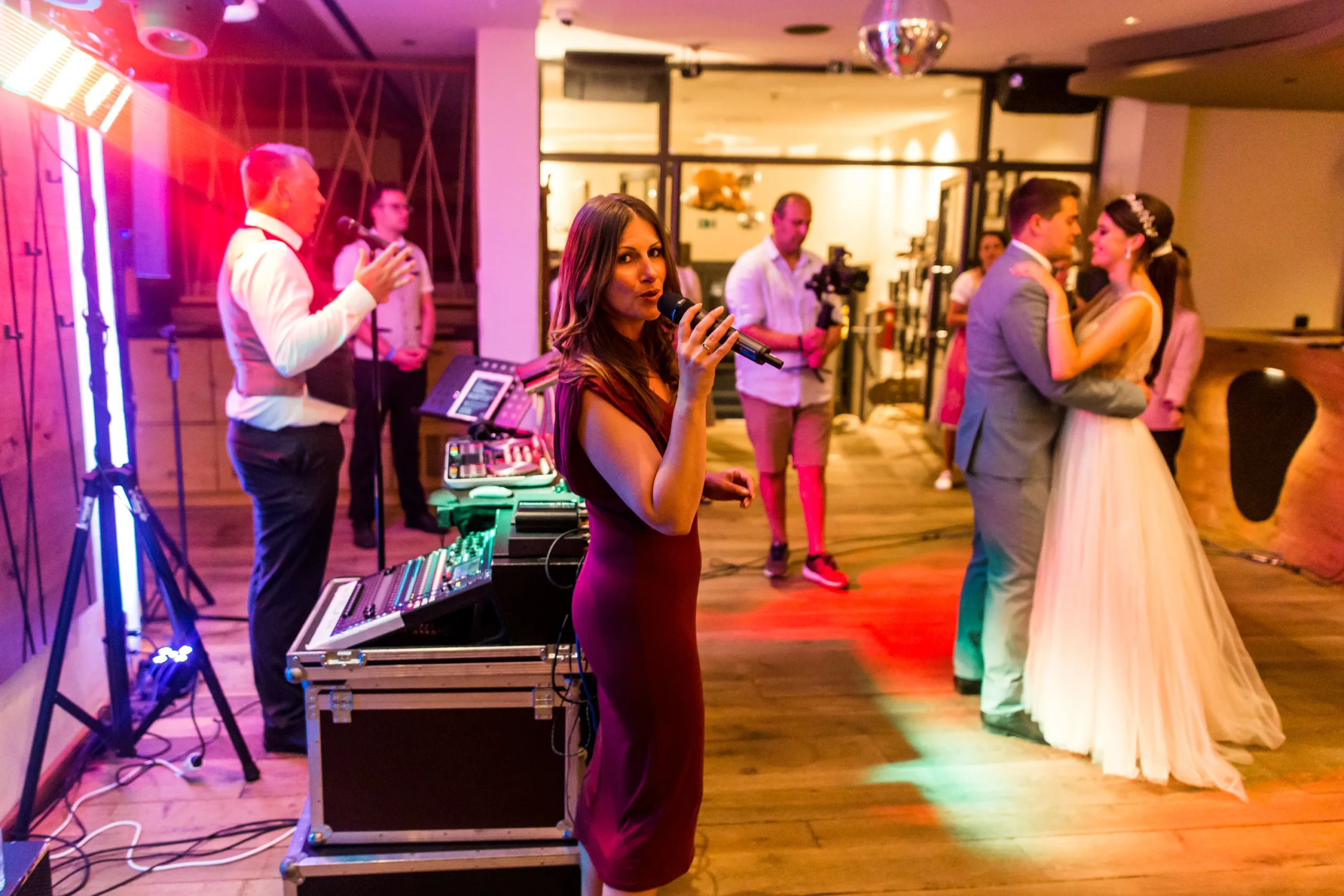 Livemuziek op jullie bruiloft Livemuziek op jullie bruiloft
