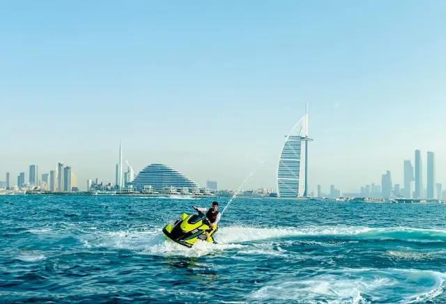 Huwelijksreis naar Dubai, Verenigde Arabische Emiraten Huwelijksreis naar Dubai, Verenigde Arabische Emiraten