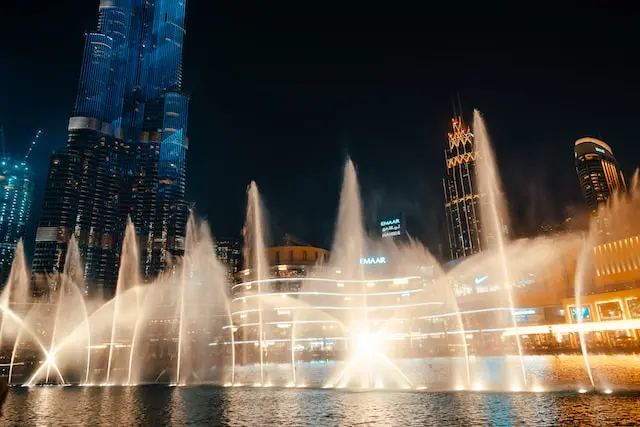 Huwelijksreis naar Dubai, Verenigde Arabische Emiraten Huwelijksreis naar Dubai, Verenigde Arabische Emiraten