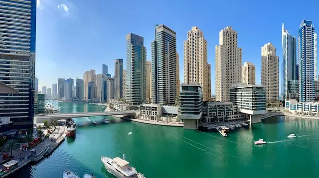 Huwelijksreis naar Dubai, Verenigde Arabische Emiraten Huwelijksreis naar Dubai, Verenigde Arabische Emiraten