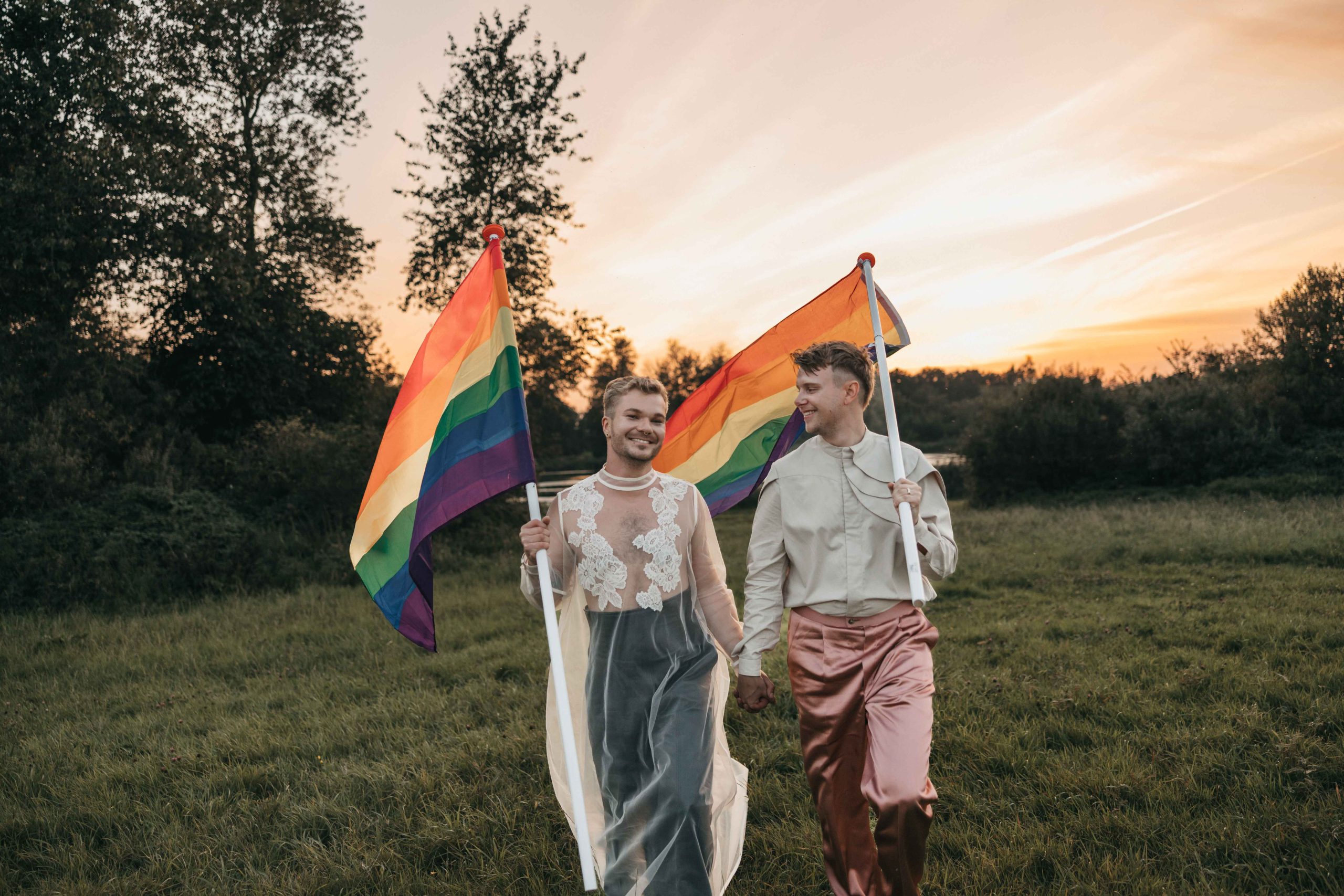 regenboogvlag, gay wedding, homo huwelijk, real life wedding, Jory en Emiel