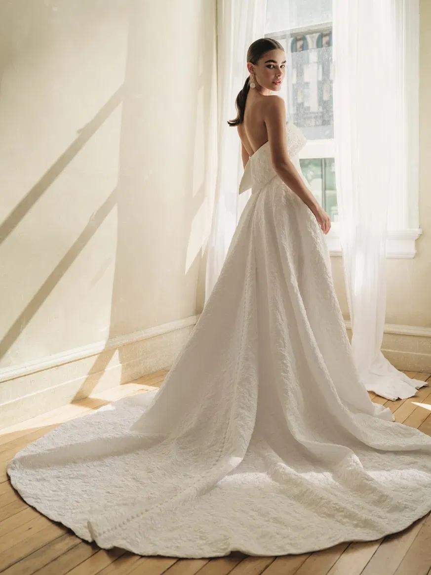 Jurk Nalani van Justin Alexander Signature