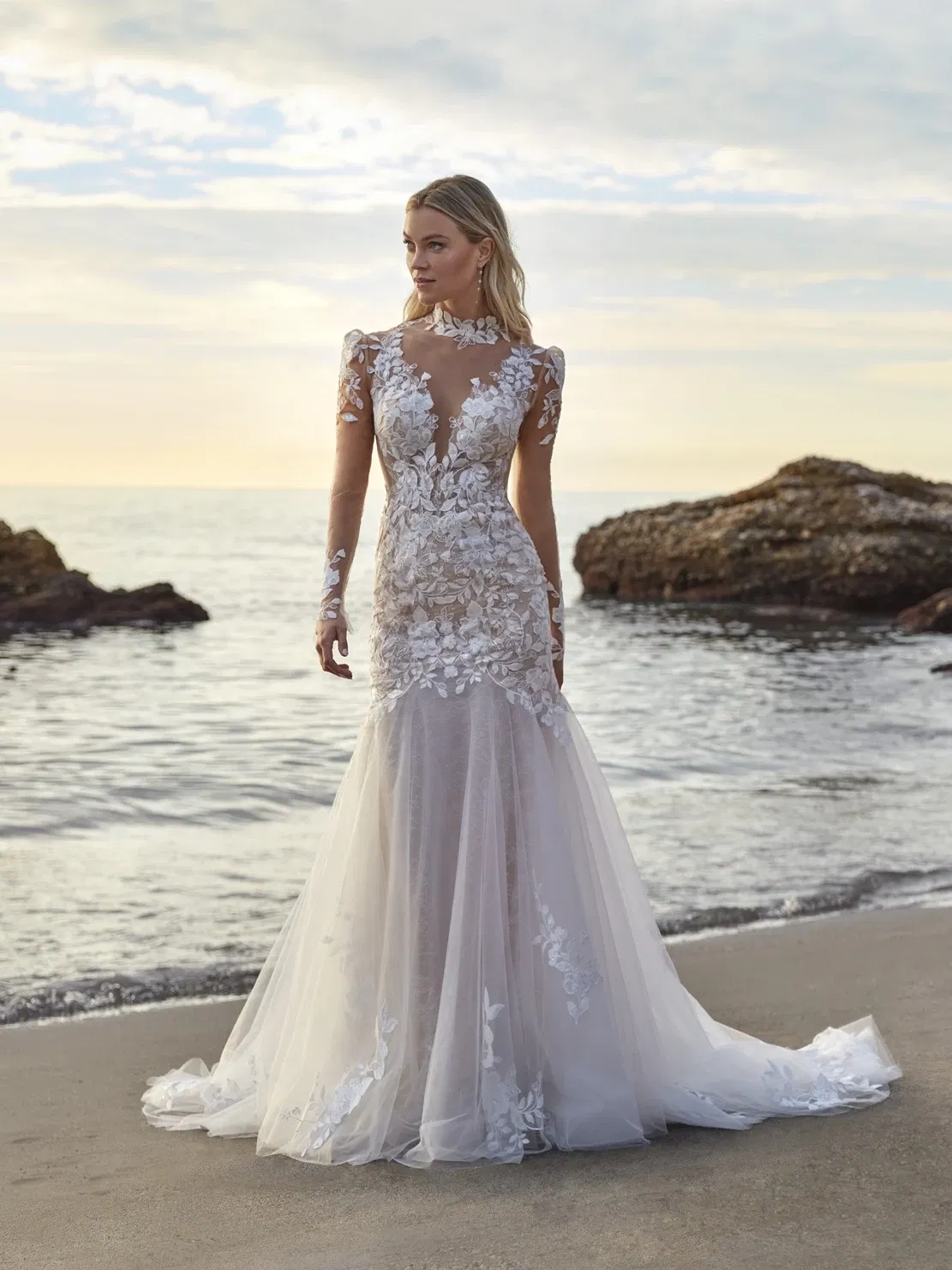 Fit-and-flare trouwjurk uit de Deluxe-collectie van Amelie Bridal