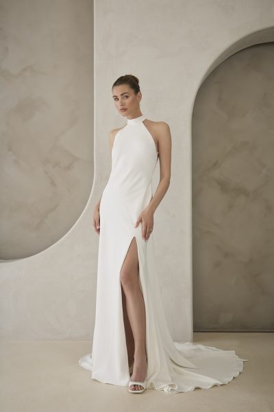 Rechtvallende trouwjurk van Le Blanc by Casablanca