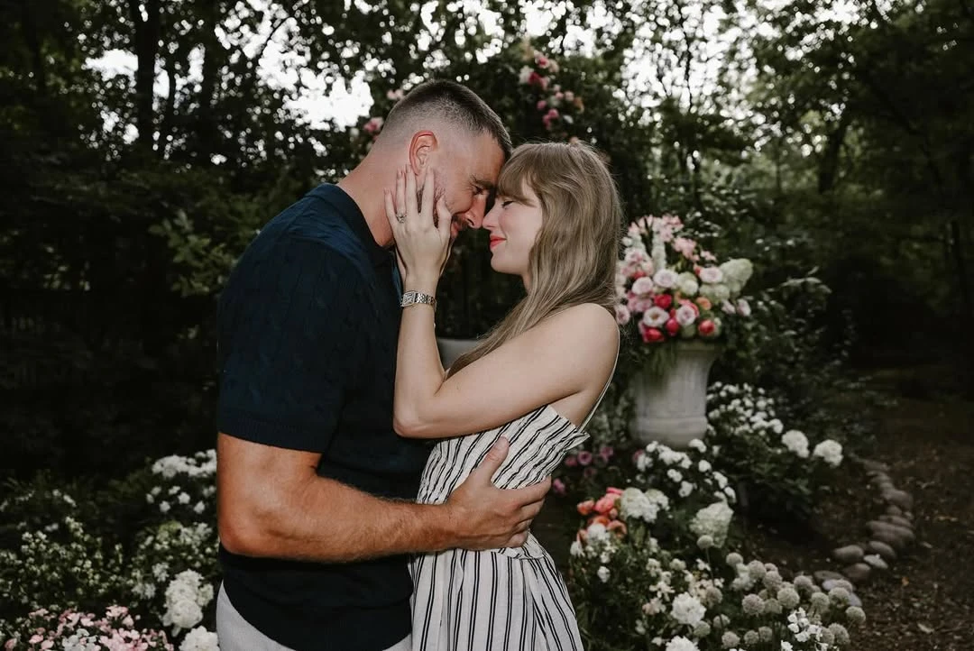 Taylor Swift en Travis Kelce zijn verloofd!