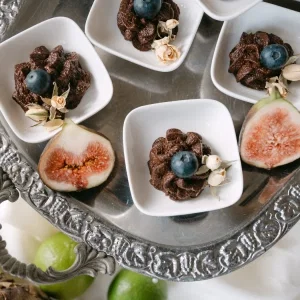 Bruiloft buffet inspiratie: Culinaire highlights voor jullie trouwdag